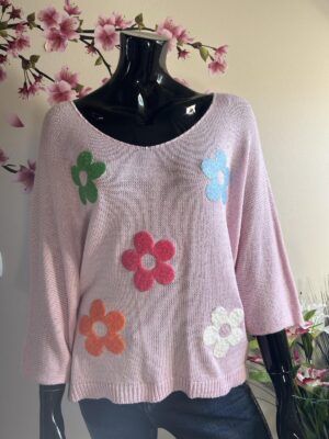 Trui met bloemen en driekwart mouwen!