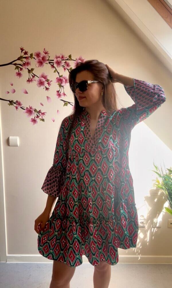 Jurk happy print groen/roze