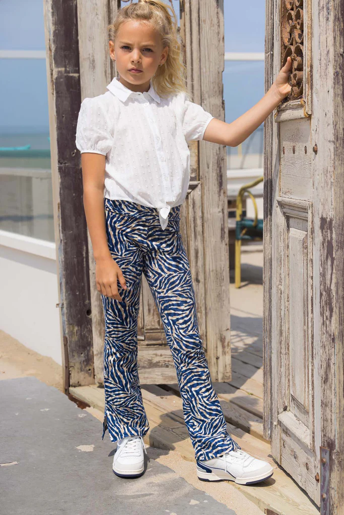 B.Nosy flared broek met leuke print!